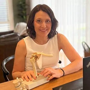 Portrait of Jennifer Callaghan, Specialist Musculoskeletal Physiotherapist and principal of Callaghan Physiotherapy